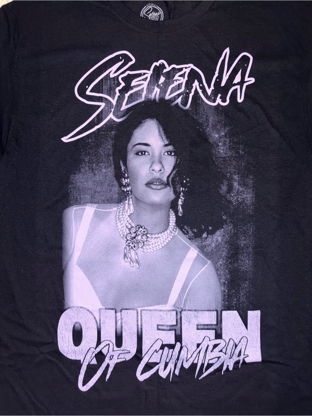 Selena 'Queen of Cumbia' Graphic Tee - Black/Purple